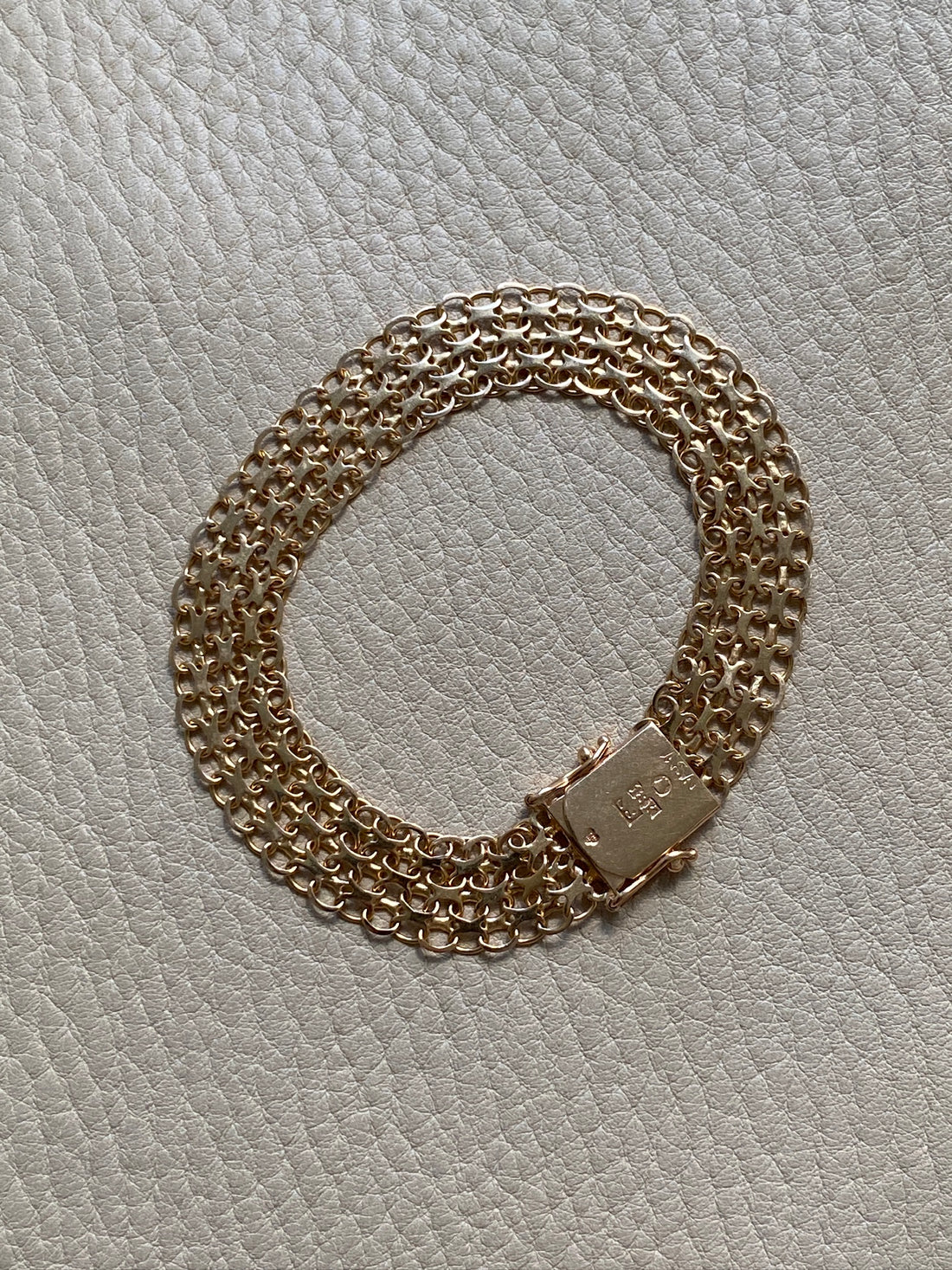 1968 Triple row star link bracelet in 18k gold - 7.25 inch length
