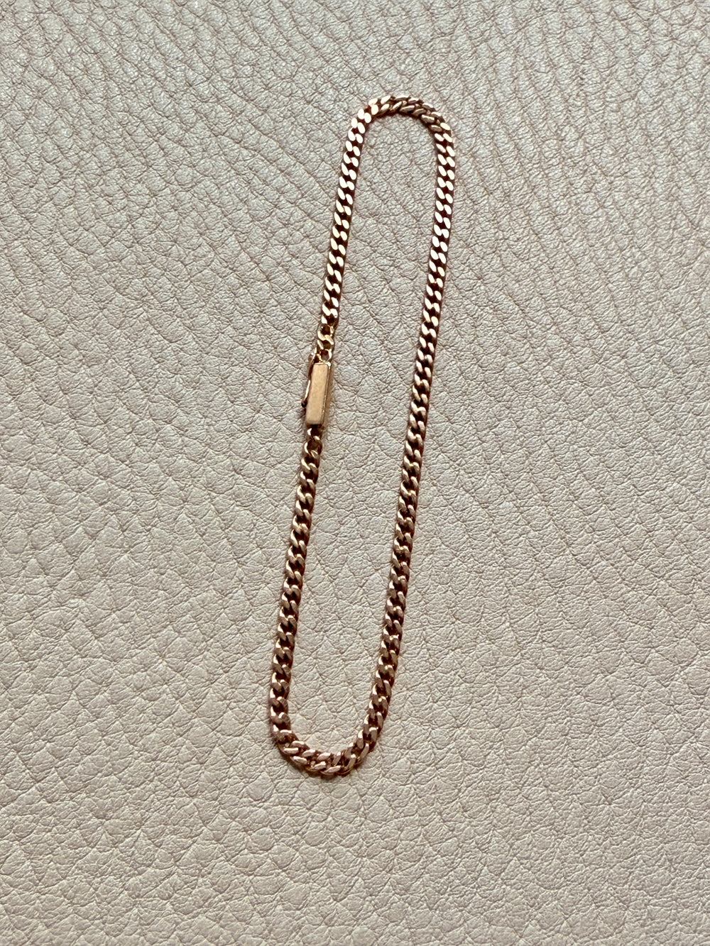 Victorian era 18k gold skinny pressed curb bracelet - 7.3 inch length