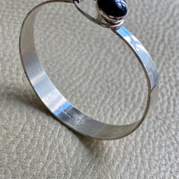 Finnish Vintage Sterling Silver Bangle with Spectrolite Cabochon Clasp -Pertti Hakuli for Kaunis Koru - 6.75 inch interior