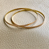 Vintage 14k solid gold bangle - 8.25 inch interior circumference