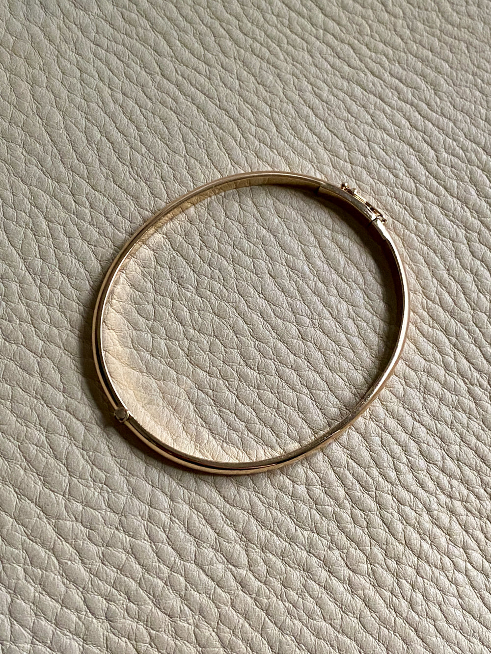 1978 Swedish vintage SOLID 18k gold hinged bangle 18.2g - Size 6 7/8