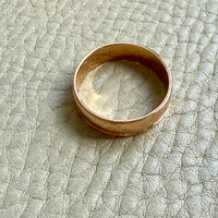 1988 Vintage Swedish 18k Gold Band Ring with Symbols – Size 11