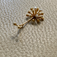 Made in 1969 - 14k gold Dandelion pendant with cultured Pearls - Vintage Finnish with long 28” original curb chain necklace