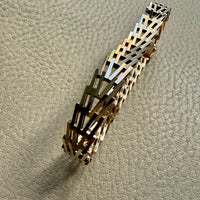 Vintage Scandinavian V Link Bracelet in 14k Gold Signed SV Glymerrs - 7.4 inch length