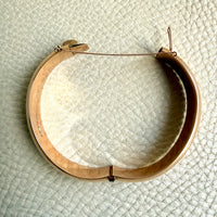BEAUTIFUL! 1966 Finnish Vintage Round Wide Hinged Bangle 14k Gold- 7.3 inch interior circumference