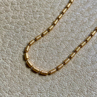 Dainty gold coil link necklace - 18k gold - 16.5 inch length - Italian vintage