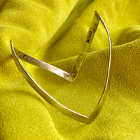 Vintage double-wishbone style bangle in solid sterling silver - 8 inch interior