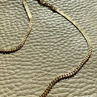 Mid-century era Scandinavian pressed curb link necklace in 18k gold - 16.75 inch length