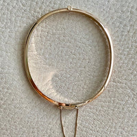 Immaculate! 1994 Finnish vintage 14k gold hinged bangle bracelet