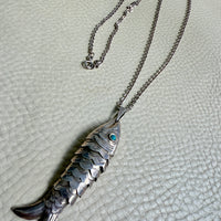 Midcentury era Silver Articulated Fish Pendant Necklace - 27.8 inch length