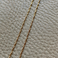 18k gold Singapore twist link necklace - 16.25 inch length