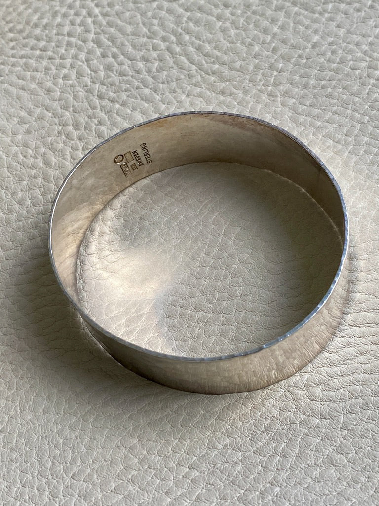 1975 Extra wide heavy hammered texture silver bangle by NOKO - size 8.1 inch