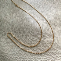 Excellent long length faceted biker link necklace in 18k gold! 31.5 inch length