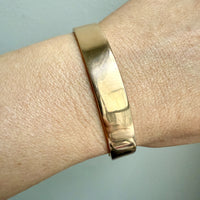 SUBLIME Midcentury Era Smooth 11.5mm Wide 18k gold Hinged Bangle - 7.25 inch interior circumference