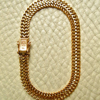 1973 Swedish Vintage Herringbone Link Bracelet 18k Gold – 7.5 Inch Length