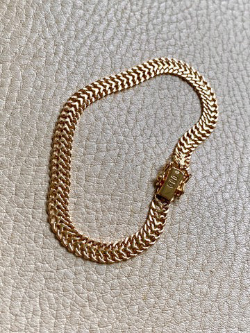 Italian Classic UnoAErre Herringbone Link Bracelet in 18k gold