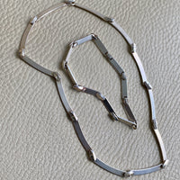1985 ‘Labyrint’ necklace by Bjorn Weckstrom for Lapponia - Vintage Finnish long bar link choker necklace in sterling silver - 15 inch length