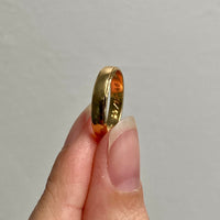 Sparkle scalloped edge 18k gold band ring from Ostersund, Sweden - size 6.5