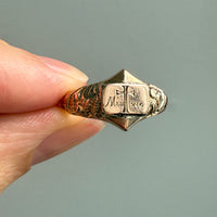 1847 Antique 18k Gold Mourning Ring with Secret Compartment – Size 7.5