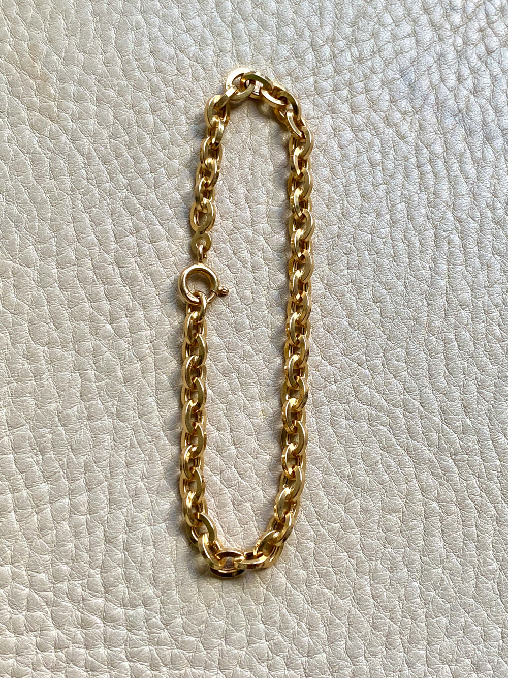 Vintage Italian UnoAErre Biker Link Chain Bracelet in 18k Gold - 7 inch length