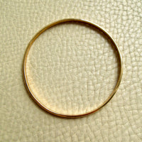 Vintage 18k Gold Circular Solid Bangle Bracelet – 8.6 Inch Interior Circumference