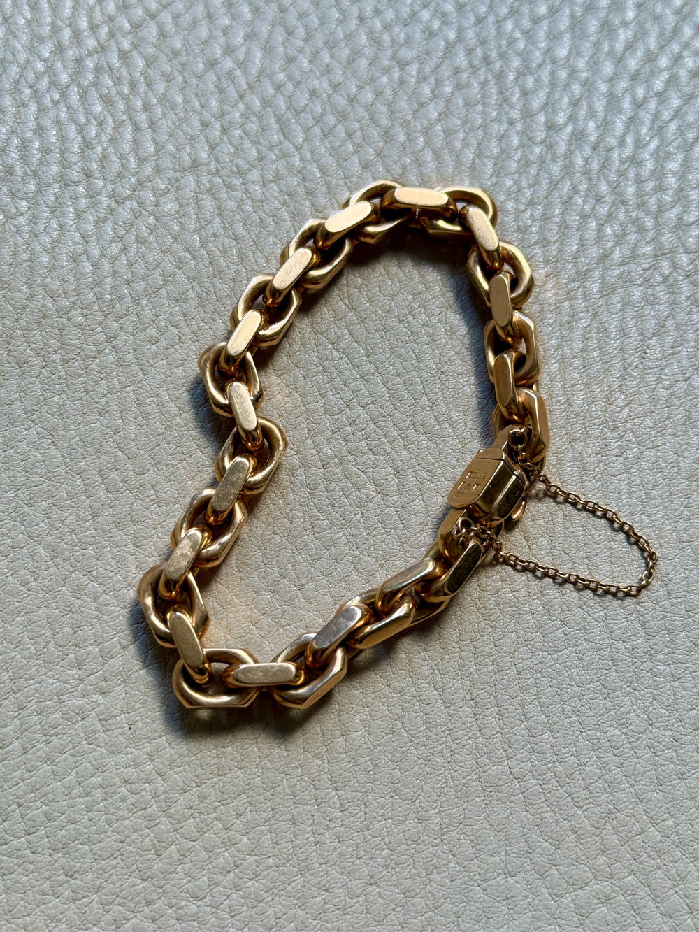 CHONK! 1911 Swedish Antique 18k gold Biker Link Bracelet 8mm width - 7.1 inch interior circumference