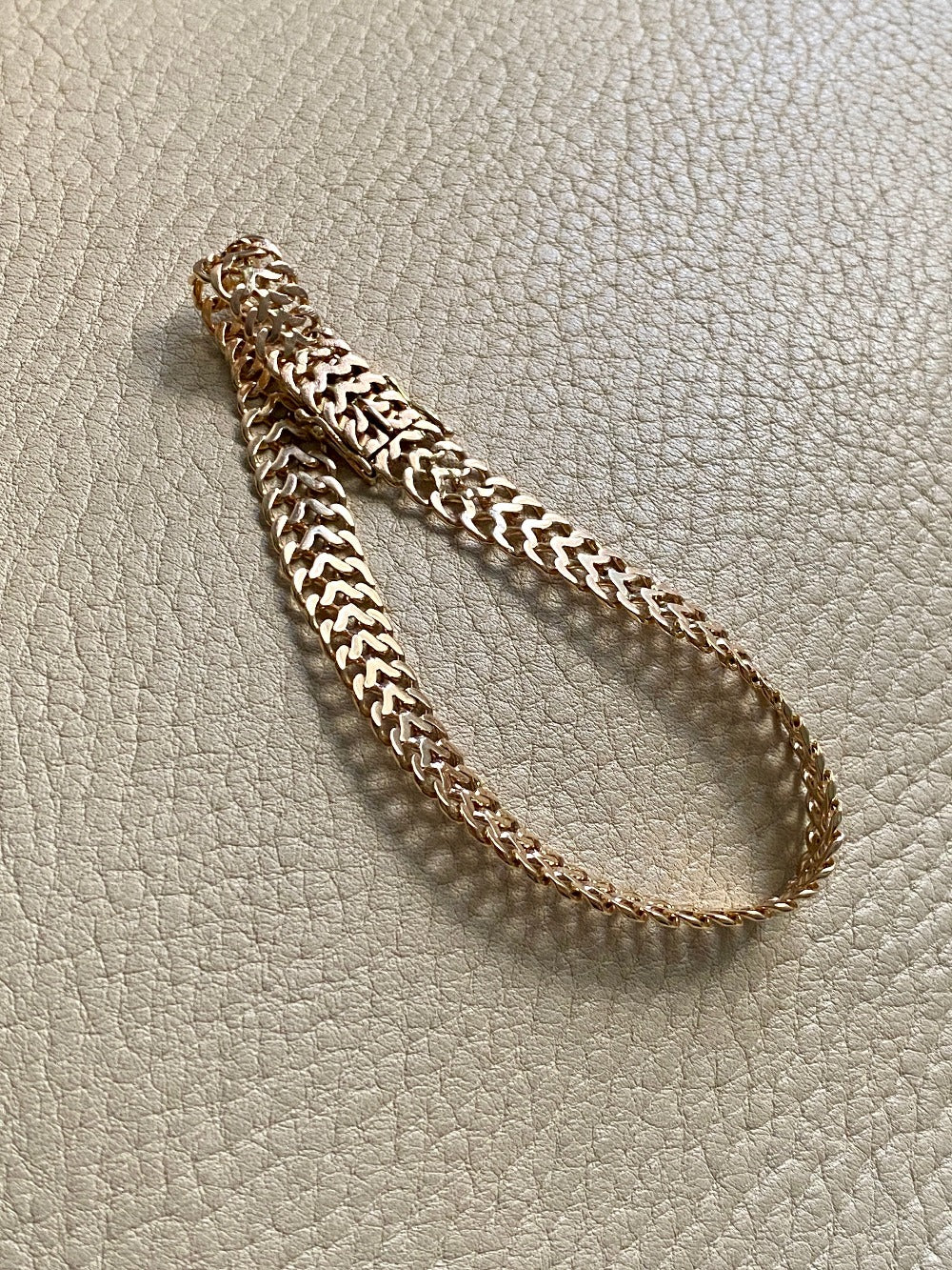 1956 Swedish vintage Herringbone bracelet in 18k gold - 7.8 inch length