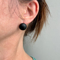 Excellent! 18k Gold set with Black Jet Vintage early 20th Century era Dome Earrings
