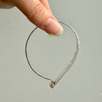 1992 Textured Vintage Bangle Bracelet in Sterling Silver – 6.75 Inch Inner Circumference