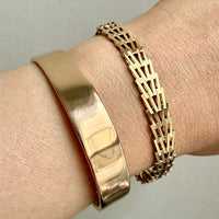 SUBLIME Midcentury Era Smooth 11.5mm Wide 18k gold Hinged Bangle - 7.25 inch interior circumference