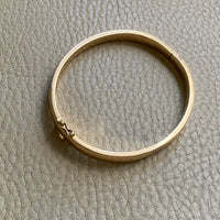 Midcentury era Scandinavian vintage 18k Gold hinged bangle