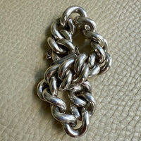 WOW! Vintage Silver SOLID Puffy Curb Link Bracelet - 7.3 inch interior circumference