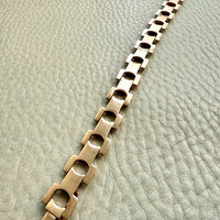 1960s Vintage Italian Dimensional Link Bracelet 18k Gold – 7.25 Inch Length