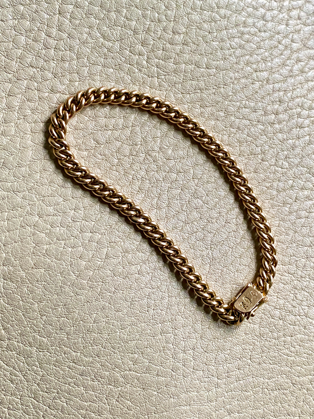 Italian vintage - Dense round curb link bracelet in 18k yellow gold - 7.25 inch length