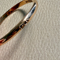1961 Signed Swedish Vintage SOLID 18k gold hinged bangle 25.1g - 7.25 inch oval interior
