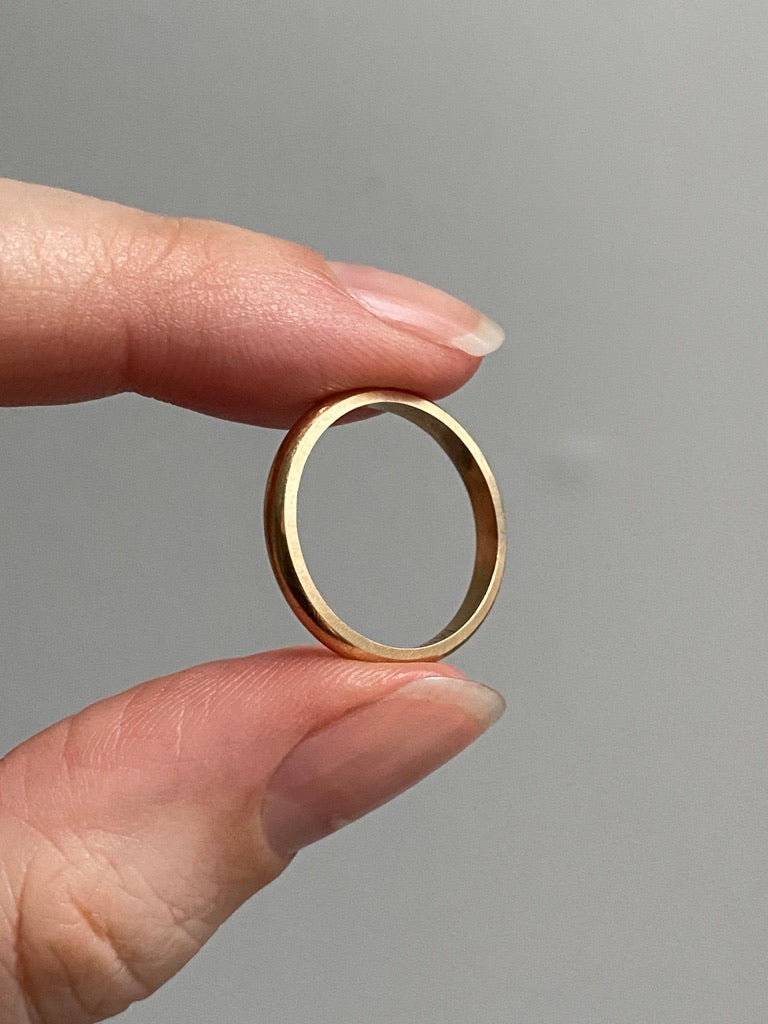 18k solid gold band ring - size 6.5