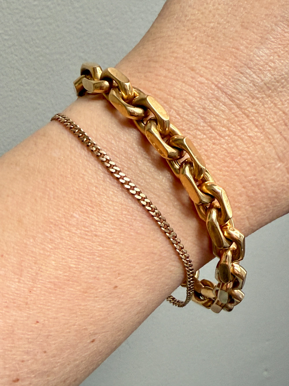 Victorian era 18k gold skinny pressed curb bracelet - 7.3 inch length