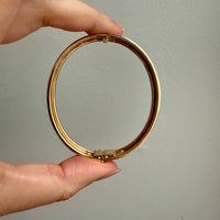 SUBLIME Midcentury Era Smooth Wide 18k gold Hinged Bangle - 7.25 inch interior circumference