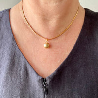 Sleek Italian vintage chain- 18k gold zigzag link necklace - 16.5 inch length