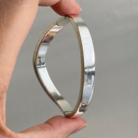 English vintage sterling silver wave form - hinged bangle - size 7