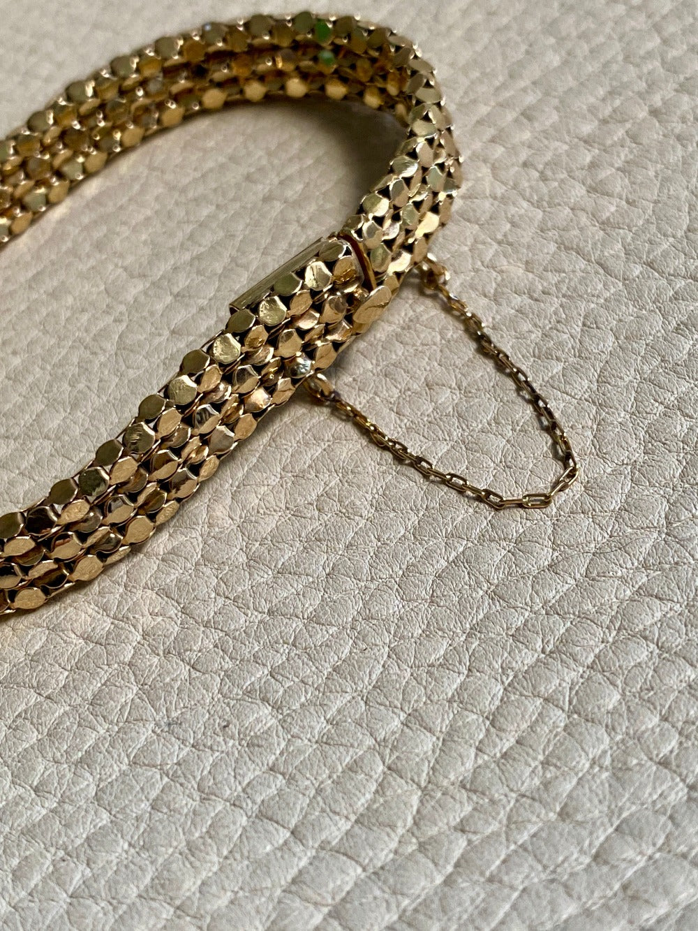 Honeycomb link triple strand bracelet - 18k gold - 7 inch length