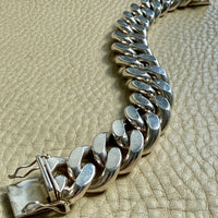 CHONK! 1976 SOLID Weighty 160 gram! Silver Curb Link Bracelet - 6.75 inch interior circumference