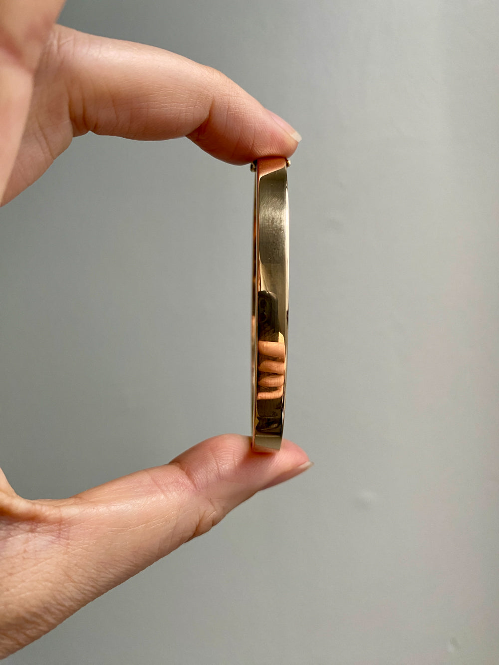 1940s era Modernist Swedish 18k Gold Hinged Bangle - maker Stigbert - 6.8 inch