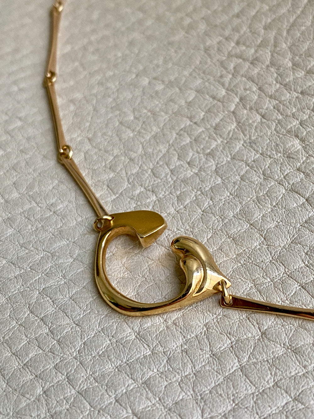 Finnish 18k gold bar link necklace with stylized heart centerpiece - 16.5 inch length