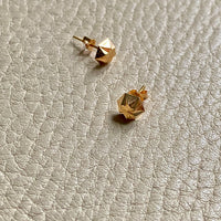 Vintage 18k solid gold starburst stud earrings
