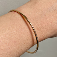 1955 Swedish Vintage 18k Gold Round Circular Solid Bangle - 7.9 inch interior circumference