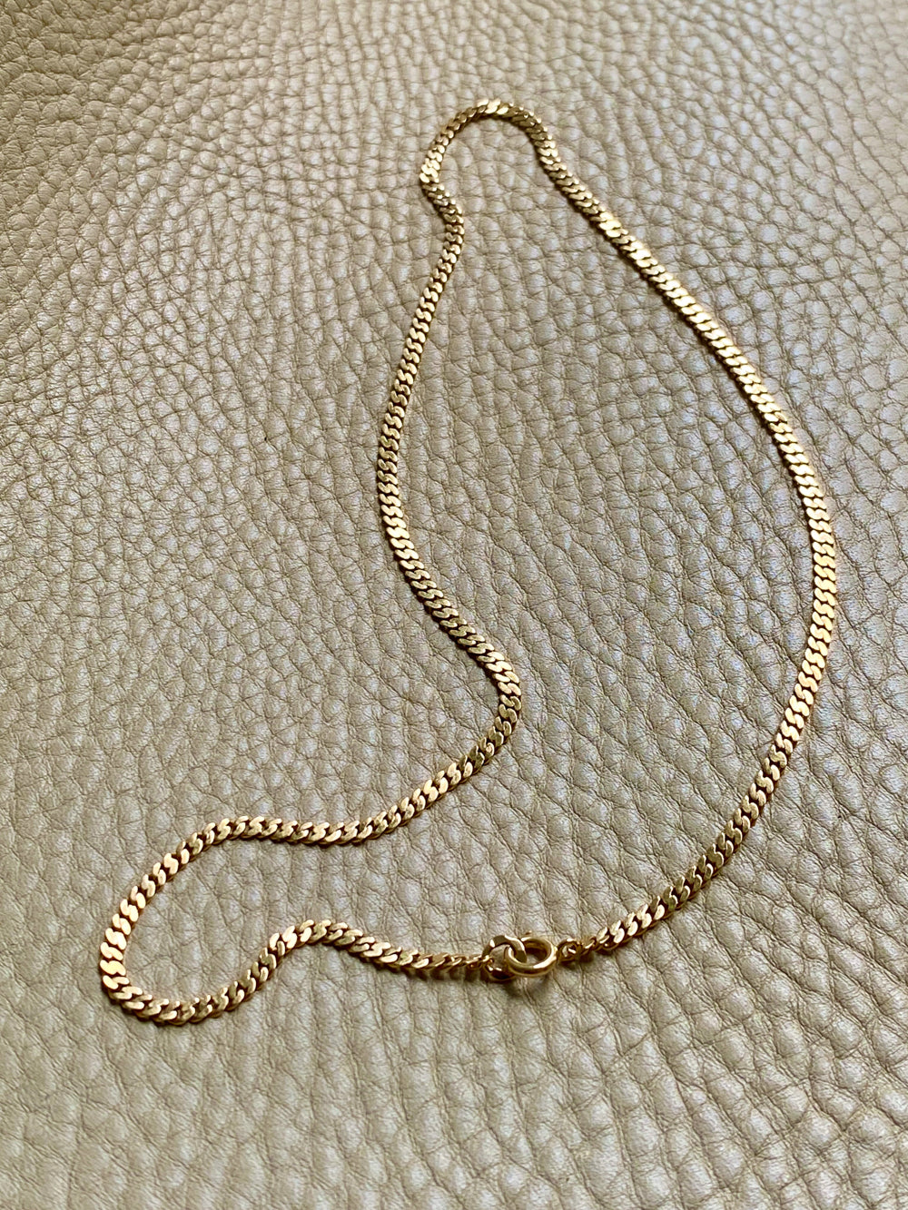 1929 Swedish Vintage Pressed Curb Link 18k Gold Necklace - 17 inch