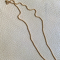 Dainty gold coil link necklace - 18k gold - 16.5 inch length - Italian vintage