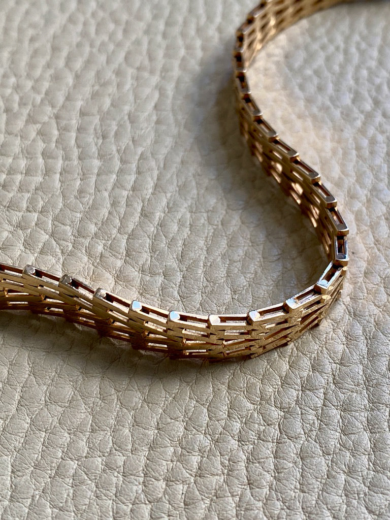 Vintage Scandinavian V Link Bracelet in 14k Gold Signed SV Glymerrs - 7.4 inch length