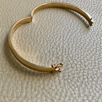 Midcentury era Scandinavian vintage 18k Gold hinged bangle